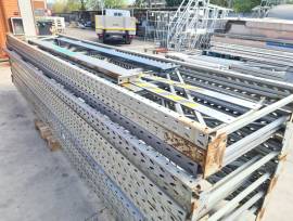 SPALLE E CORRENTI X SCAFFALI PORTA PALLET USATE SPALLE E CORRENTI X SCAFFALI PORTA PALLET USATE