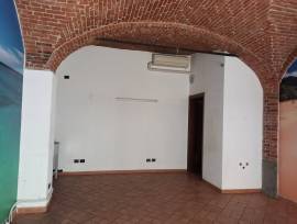 Locale commerciali /direzionale Bergamo città Locale commerciali /direzionale Bergamo città