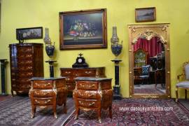 Specchiera dorata da terra stile Luigi XV