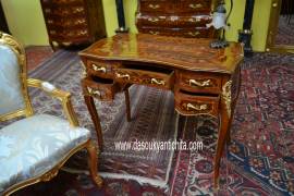 Scrittoio Bureau stile Luigi XV da centro 