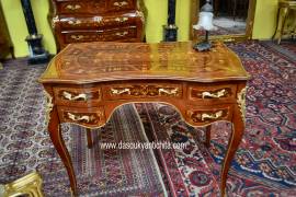 Scrittoio Bureau stile Luigi XV da centro 