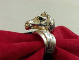 Anello cavallo in argento 925 placcato oro 18Kt 