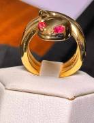 Anello serpente in argento 925 placcato oro 18Kt con rubini rossi negli occhi 