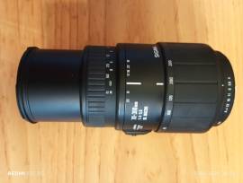 Teleobiettivo SIGMA 70-300 DL Macro per Pentax 