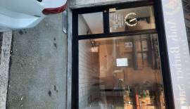 UFFICIO   SU STRADA  A CESANO BOSCONE  AFFITTASI NEGOZIO  DI  45 MQ.  CON BAGNO  DENTRO  E CANTINA  