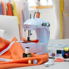 MINI MACCHINA PER CUCIRE DA CUCITO PORTATILE 4 IN 1 DA VIAGGIO CON PEDALE - SPEDIZIONE IN TUTTA ITA