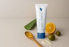 La crema anti età preferita da mia madre: Renewing Skin Crème  