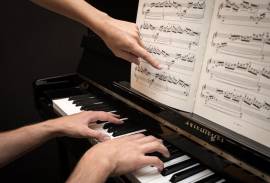 Lezioni di pianoforte, teoria musicale, solfeggio 