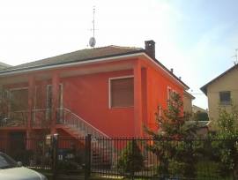 vendo villa singola a Melegnano 