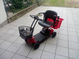 Scooter elettrico per anziani o disabili