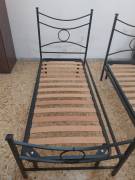 Letti singoli in ferro
