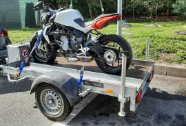 Servizio Trasporto motocicli scooter quad e cose fino a 550kg