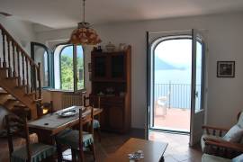 Maratea - Casa con terrazza panoramica ed accesso mare "Incomparabilmente Bella"