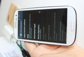 Galaxy S3 Neo bianco, 4.8" Super HD Amoled, 16GB, Fotocamera 8MP, Android