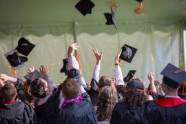 LEZIONI IN MATERIE GIURIDICHE ED ASSISTENZA TESI DI LAUREA