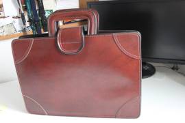 Valigia a mano 24h Munari Made in Italy in pelle da collezione, valigietta usata