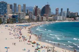 BENIDORM,  COSTA BLANCA. PIZZERIA SPAGHETTERIA FRONTE MARE