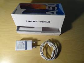 SAMSUNG GALAXY A50