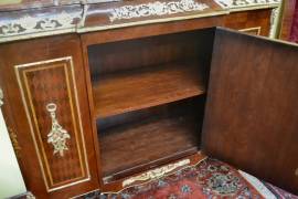 Servante-credenza intarsiata stile Luigi XV