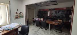 Affittasi n° 2 Stanze uso ufficio in Studio Legale Professionale 