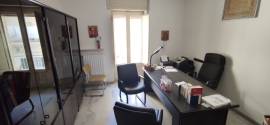 Affittasi n° 2 Stanze uso ufficio in Studio Legale Professionale 