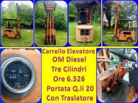 Carrello Elevatore Diesel OM Portata Q.li 20