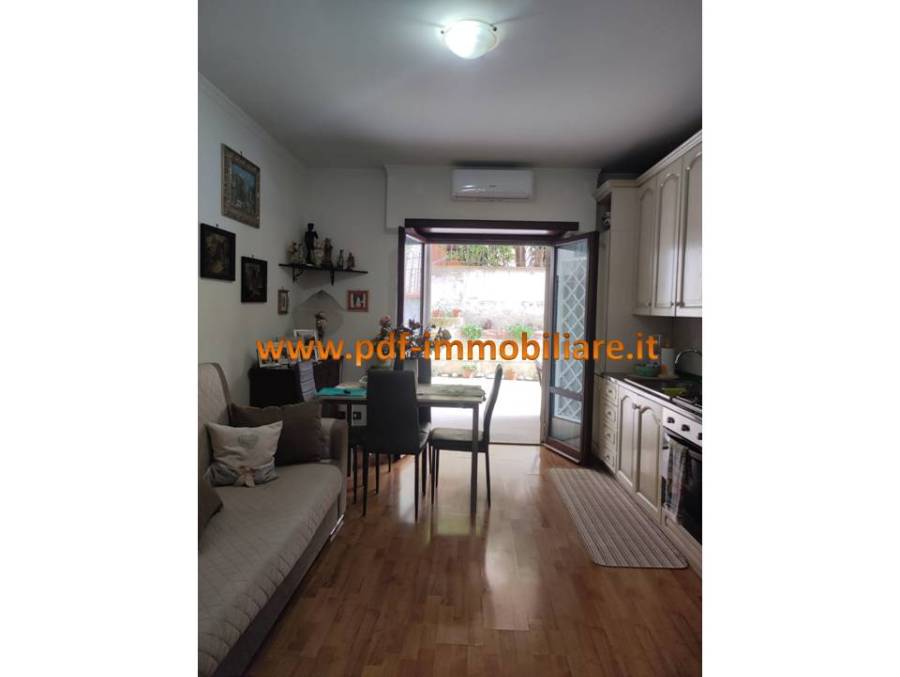 Appartamento di 45 mq a Monterotondo con giardino e posto auto