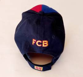 Cappello Ufficiale FC Barcelona originale  con visiera regolabile con chiusura velcro 58 cm.