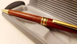 PENNA A SFERA MARCHIO SHERWOOD IN LEGNO CON CUSTODIA COME NUOVA