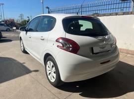 Peugeot 208 Active 1.2 / PARI AL NUOVO / 48.000 KM 