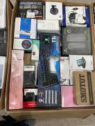 Scatole Amazon elettroniche 100€ la scatola 150 pezzi