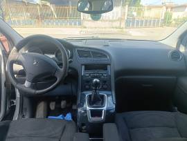 PEUGEOT 5008 2.0 HDI BUSINESS 7 POSTI