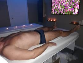 Massaggio Total Body ed Ayurvedico olistico e decontratturante sportivo. Linfodrenante Gambe 