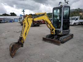 Miniescavatore usato NEW HOLLAND E22.2SR