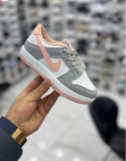 100 paia scarpe Nike originali 