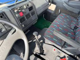 IVECO EUROCARGO 170E27 CASSONE FISSO+GRU CON RADIOCOMANDO