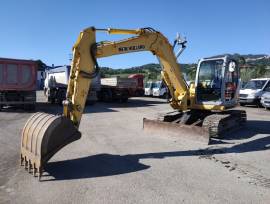 Miniescavatore NEW HOLLAND E80-1ES