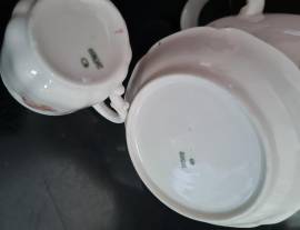 Antico Servizio Caffe Vecchia GINORI fine '800 da sei tazze con lattiera , decoro di fiorellini poli