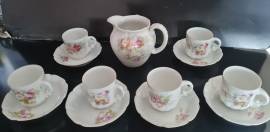 Antico Servizio Caffe Vecchia GINORI fine '800 da sei tazze con lattiera , decoro di fiorellini poli