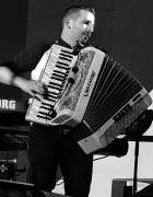 INSEGNANTE DI FISARMONICA  - PIANOFORTE 