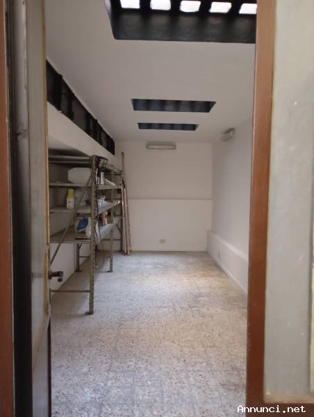Locale hobby/archivio/magazzino