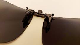 Clip - on da sole FISSO Polarizzato Centro Style con astuccio elegante