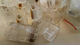100 connettori RJ45 per terminare i cavi Ethernet, collegare dispositivi