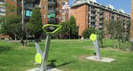 BILOCALE  A CESANO BOSCONE  -  VUOTO - RISTRUTTURATO - ZONA CENTRO COMMERCIALE EX  AUCHAN , A BREVE 