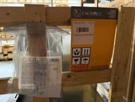 LOTTO 25 e LOTTO 26 - N. 5 stufe a pellet (ID 281) e n. 3 camini a pellet