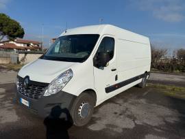 LOTTO 1 - Furgone Renault Master targato EV796MR (ID 30)