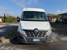 LOTTO 1 - Furgone Renault Master targato EV796MR (ID 30)