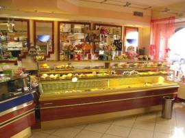 BAR RISTORANTI A MILANO ZONE DI FORTE PASSAGGIO - MOVIDA ITALIA IMMOBILIARE PROPONE BAR E BAR RISTOR