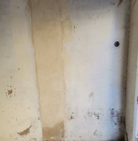Affittasi Garage Zona Colline - LI