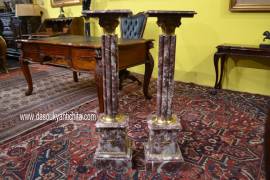 Coppia di colonne-piedistalli in marmo rosso Francia stile Impero